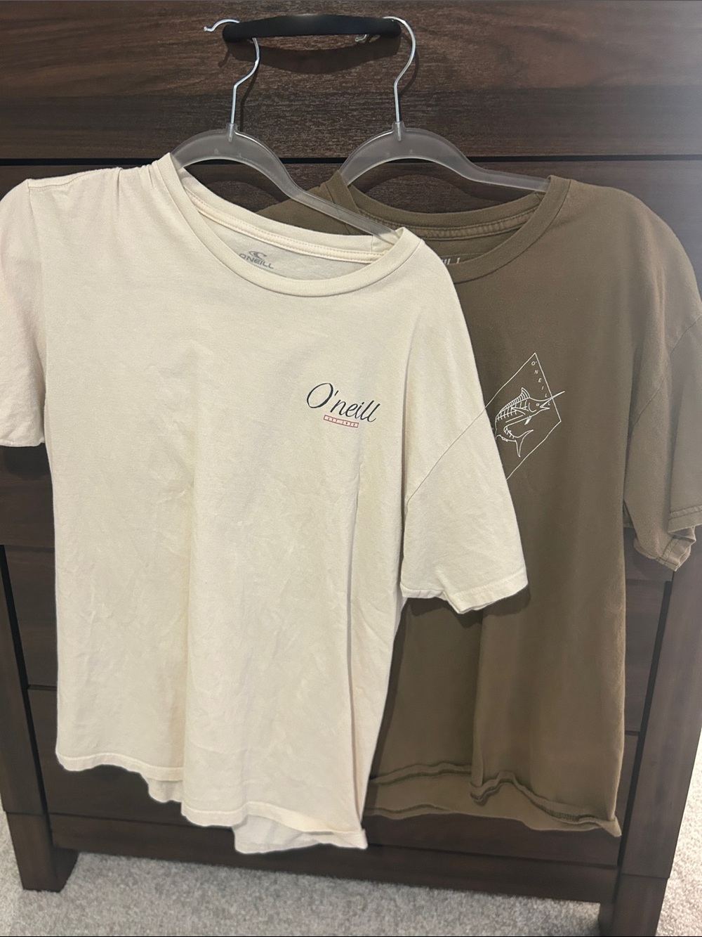O'Neill Men's Cream & Olive Graphic Short Sleeve Tees Large